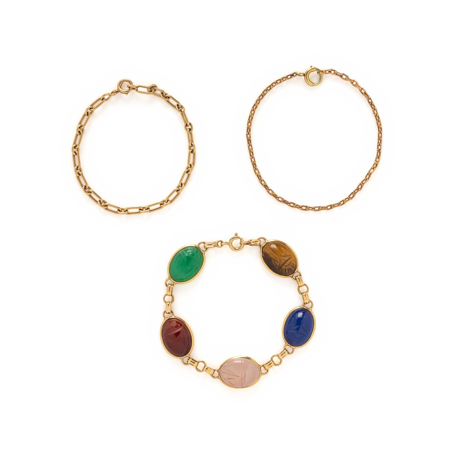 COLLECTION OF YELLOW GOLD BRACELETS