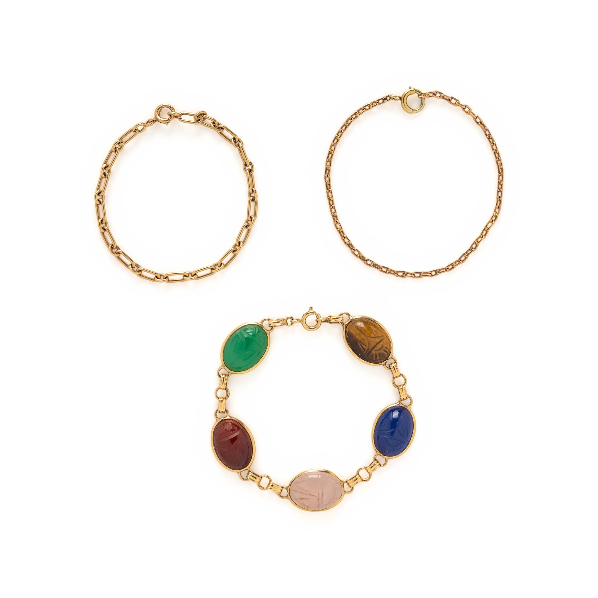COLLECTION OF YELLOW GOLD BRACELETS