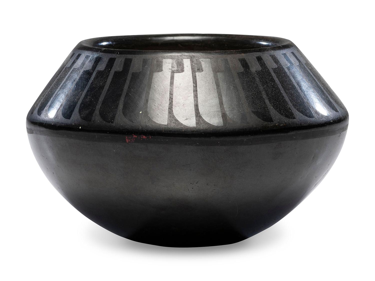 Blackware Jar, with Repeating Feathers