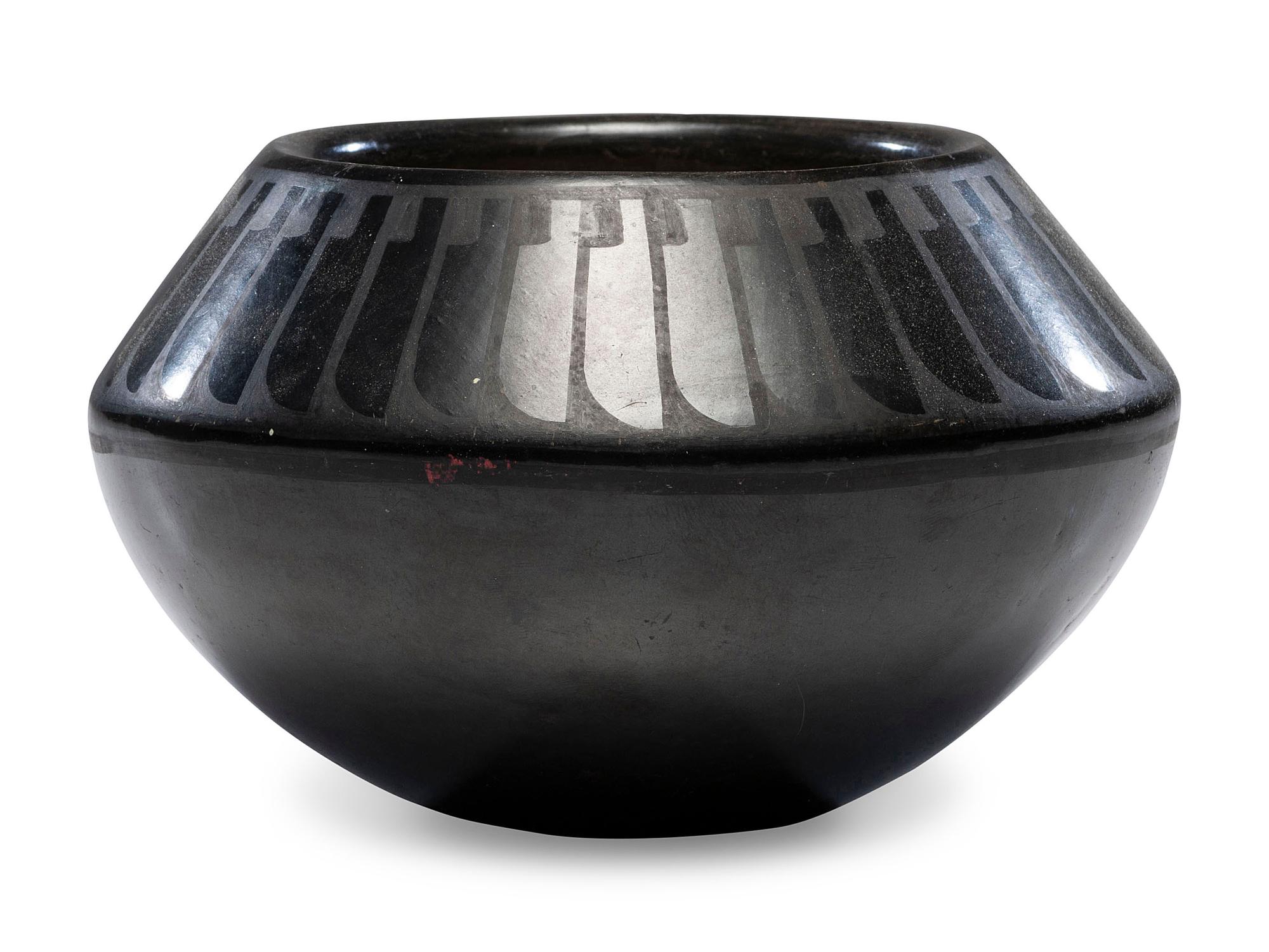 Blackware Jar, with Repeating Feathers