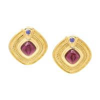 SEIDENGANG, YELLOW GOLD, GARNET AND TANZANITE EARCLIPS