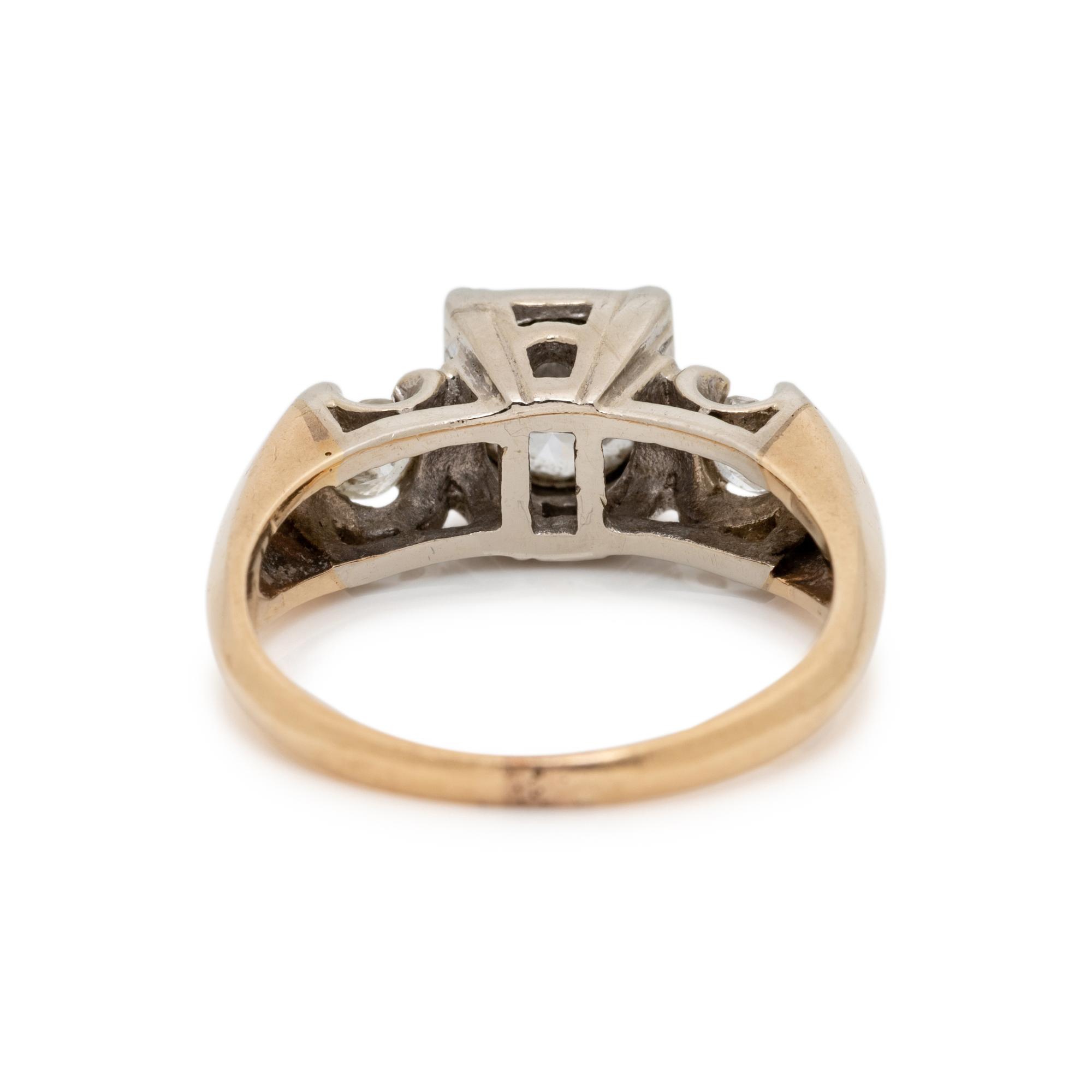 DIAMOND RING