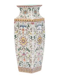 A Chinese Famille Rose Porcelain Square Vase