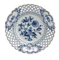 A Meissen Reticulated Porcelain Dish Diameter 9 3/8 inches. — 19TH/20TH CENTURY
