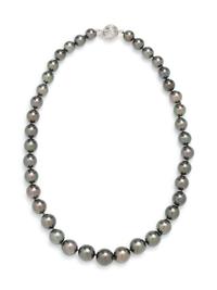 A 14 Karat White Gold, Diamond and Graduated Cultured Tahitian Pearl Necklace,