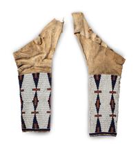 Central Plains Beaded Hide Leggings