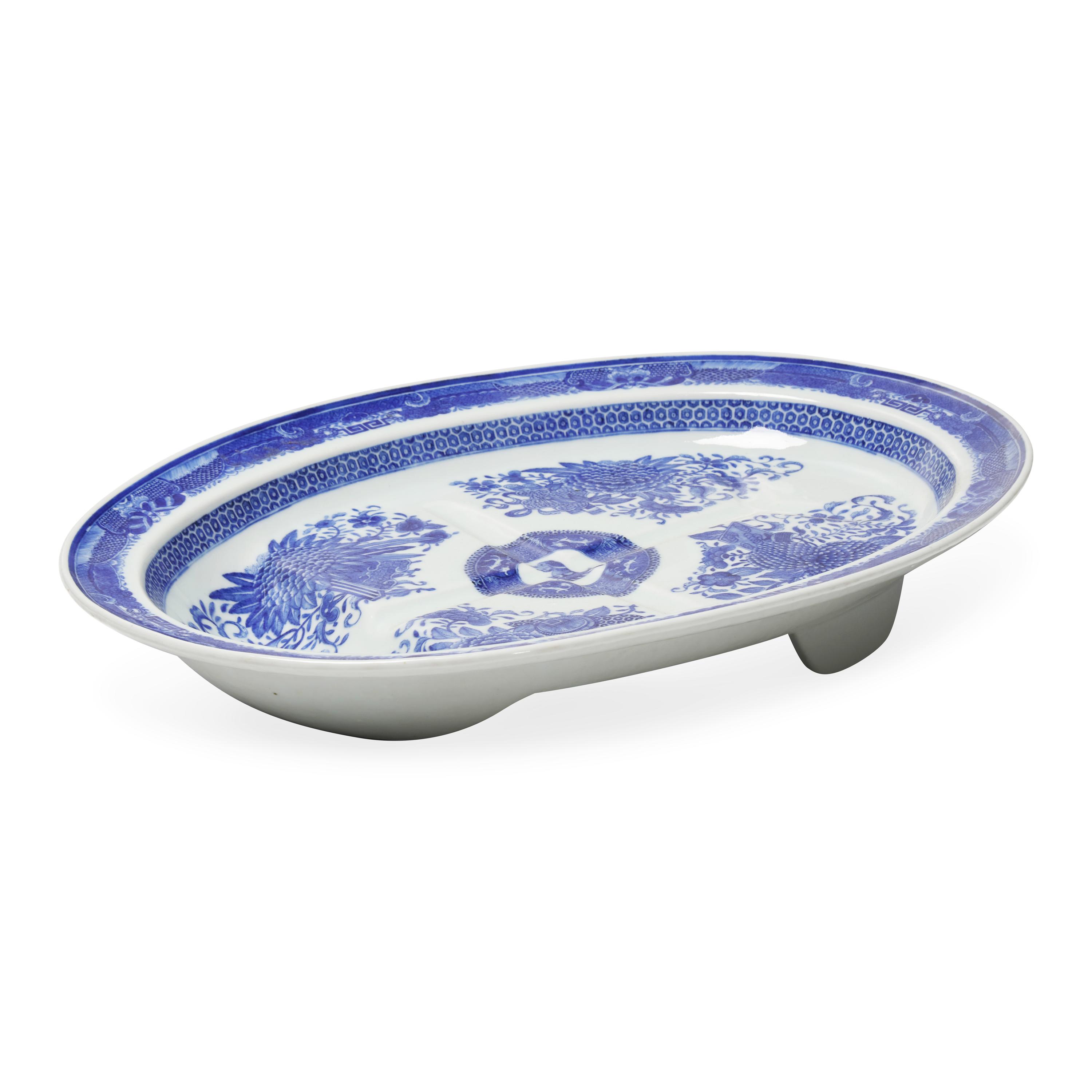 A Chinese Export Porcelain Blue Fitzhugh Meat Platter Bearing the Arms of Alexander