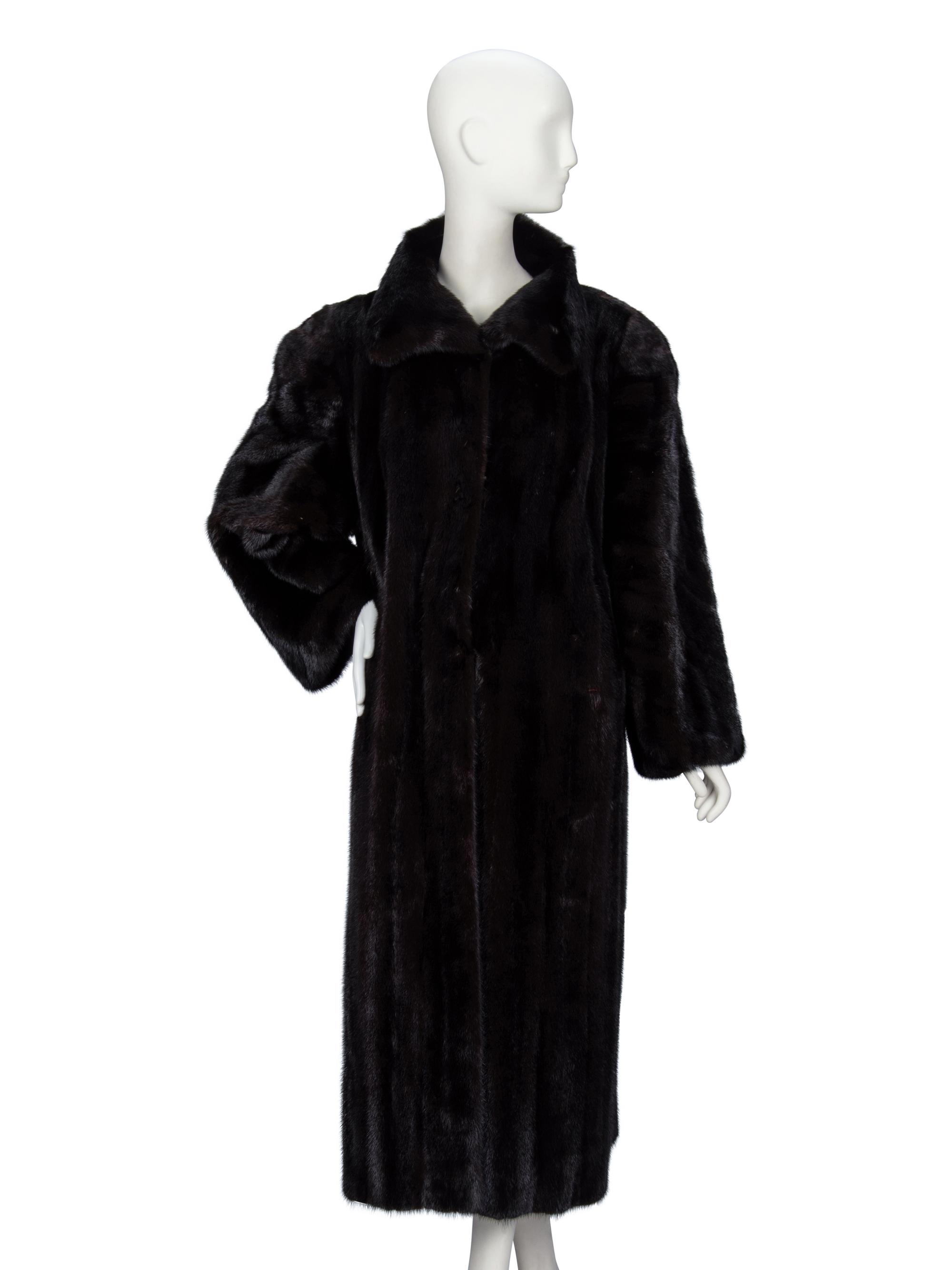 Oscar de la Renta, Reversible Ranch Mink Fur Coat