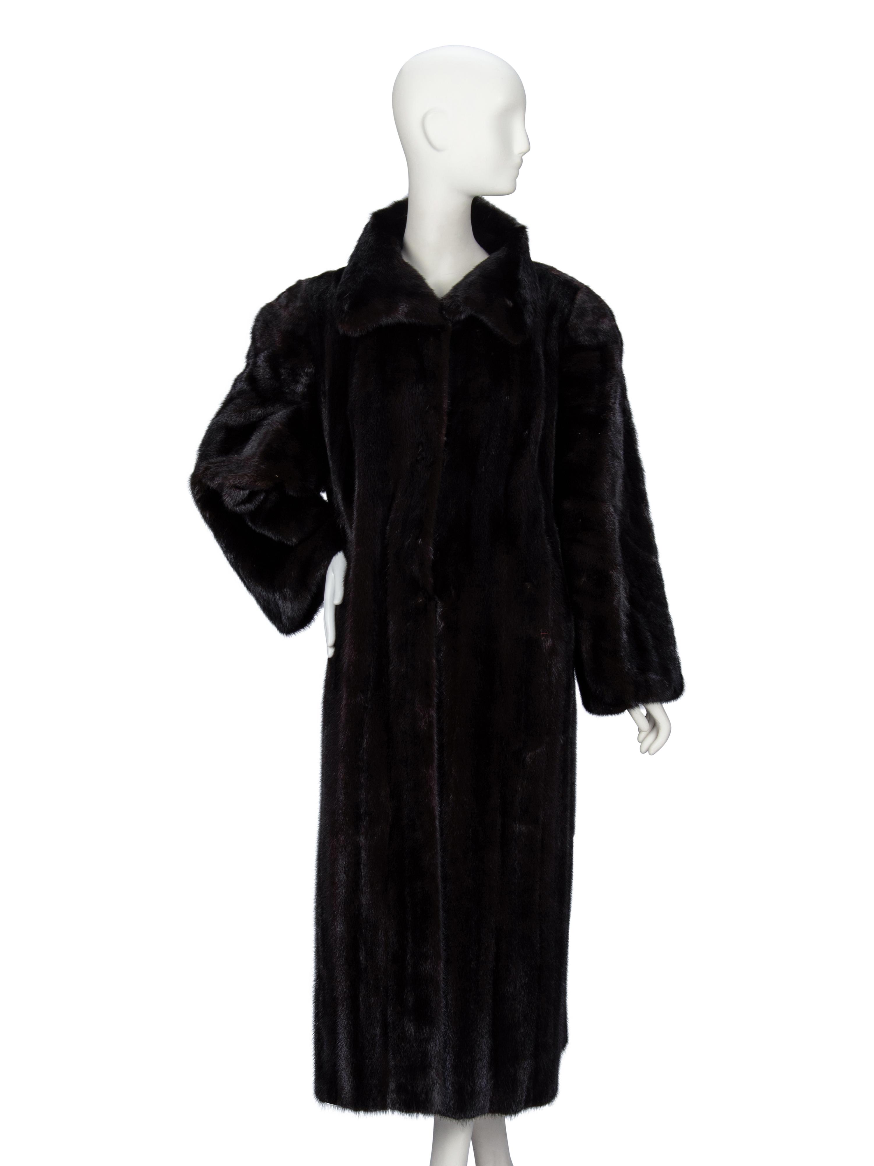 Oscar de la Renta, Reversible Ranch Mink Fur Coat