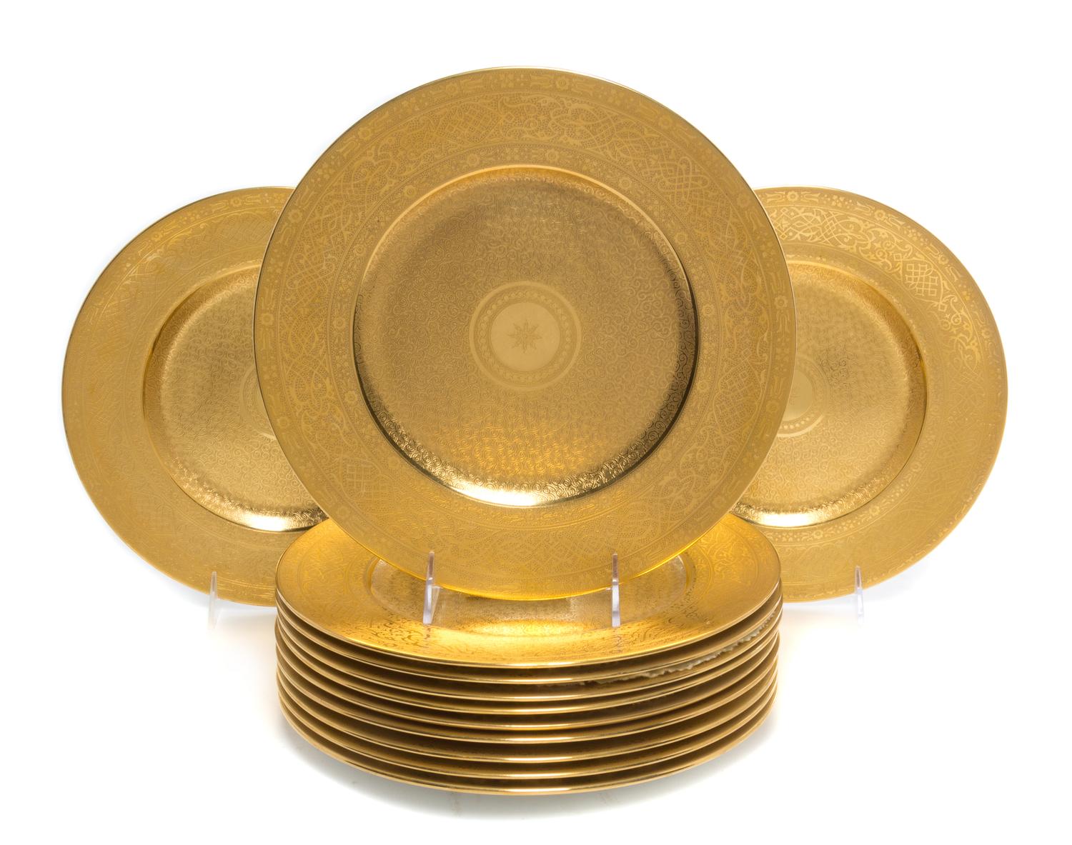 A Set of Minton Dinner Plates Diameter 10 1/2 inches.