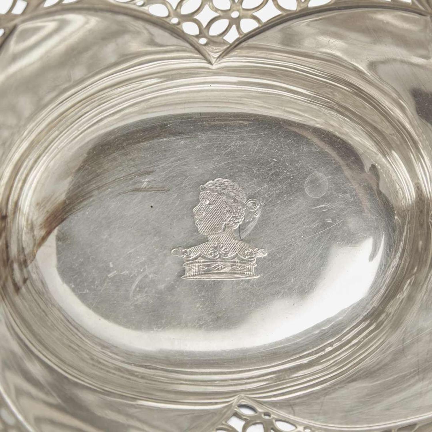 A George III sterling silver nine-basket epergne Thomas Pitts, London, 1768
