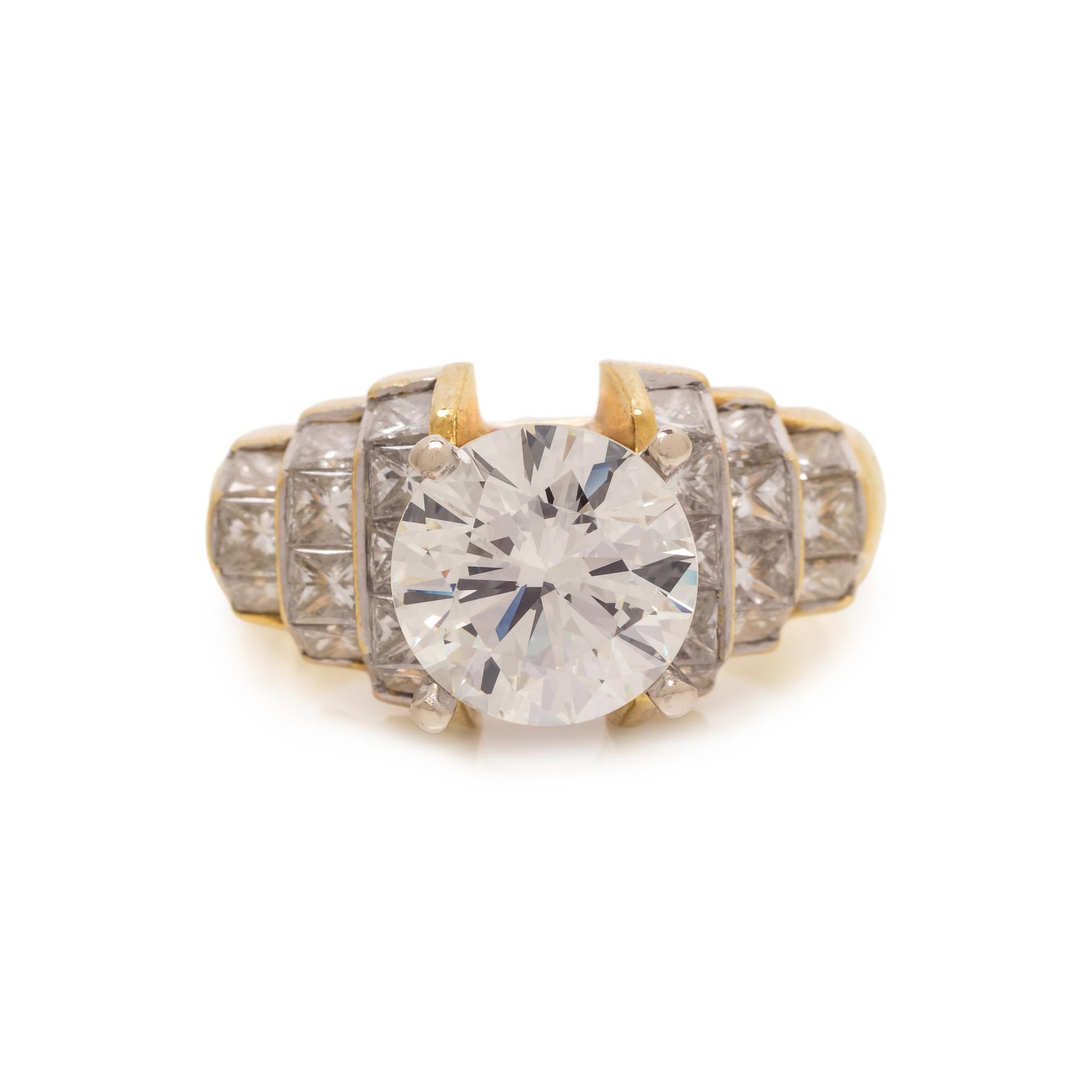 DIAMOND RING