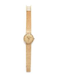 LUCIEN PICCARD, 14K YELLOW GOLD 'SEASHARK AUTOMATIQUE' WRISTWATCH