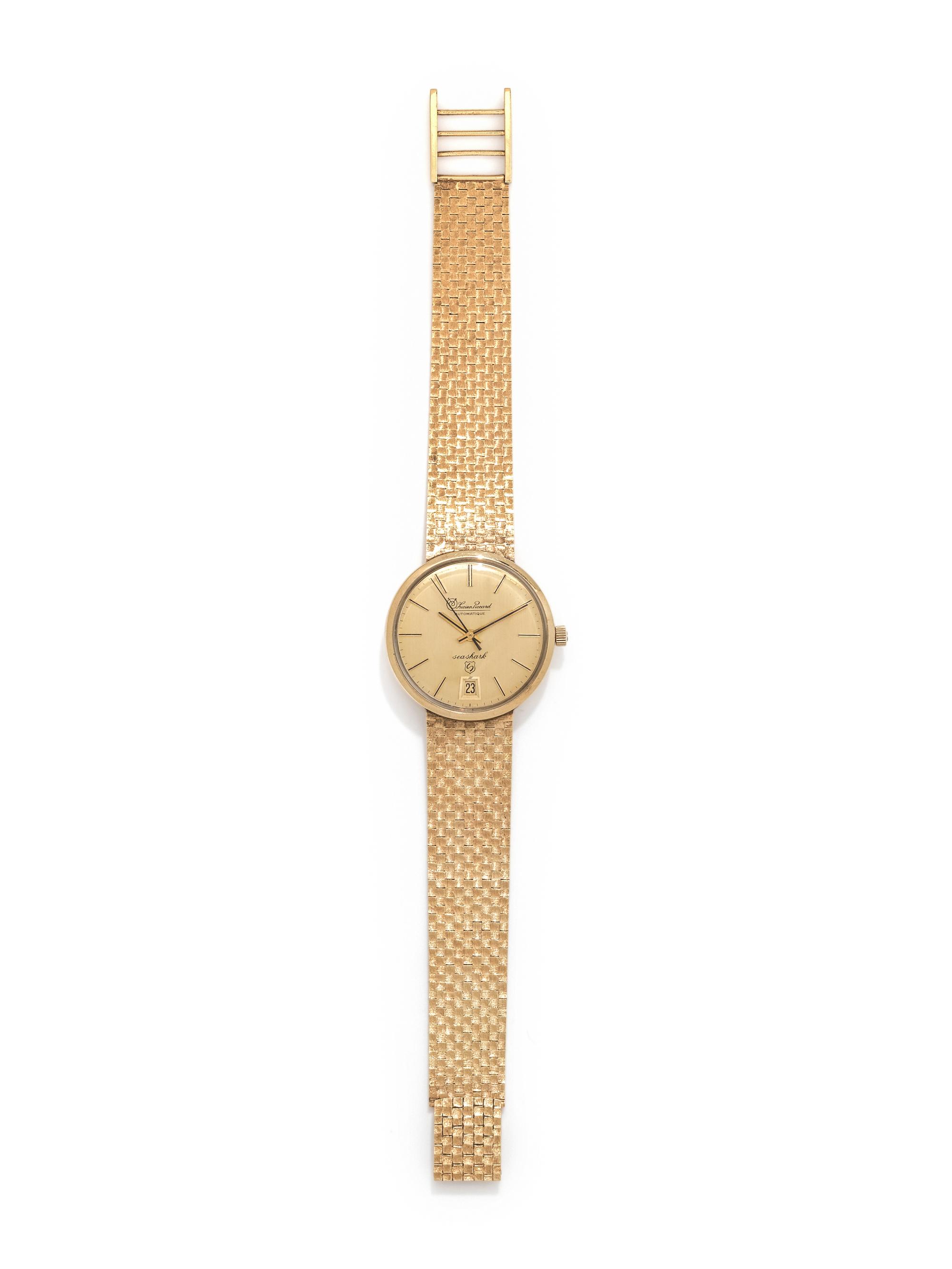 LUCIEN PICCARD, 14K YELLOW GOLD 'SEASHARK AUTOMATIQUE' WRISTWATCH