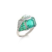 ART DECO, EMERALD AND DIAMOND SCULPTURAL 'TOI ET MOI' RING