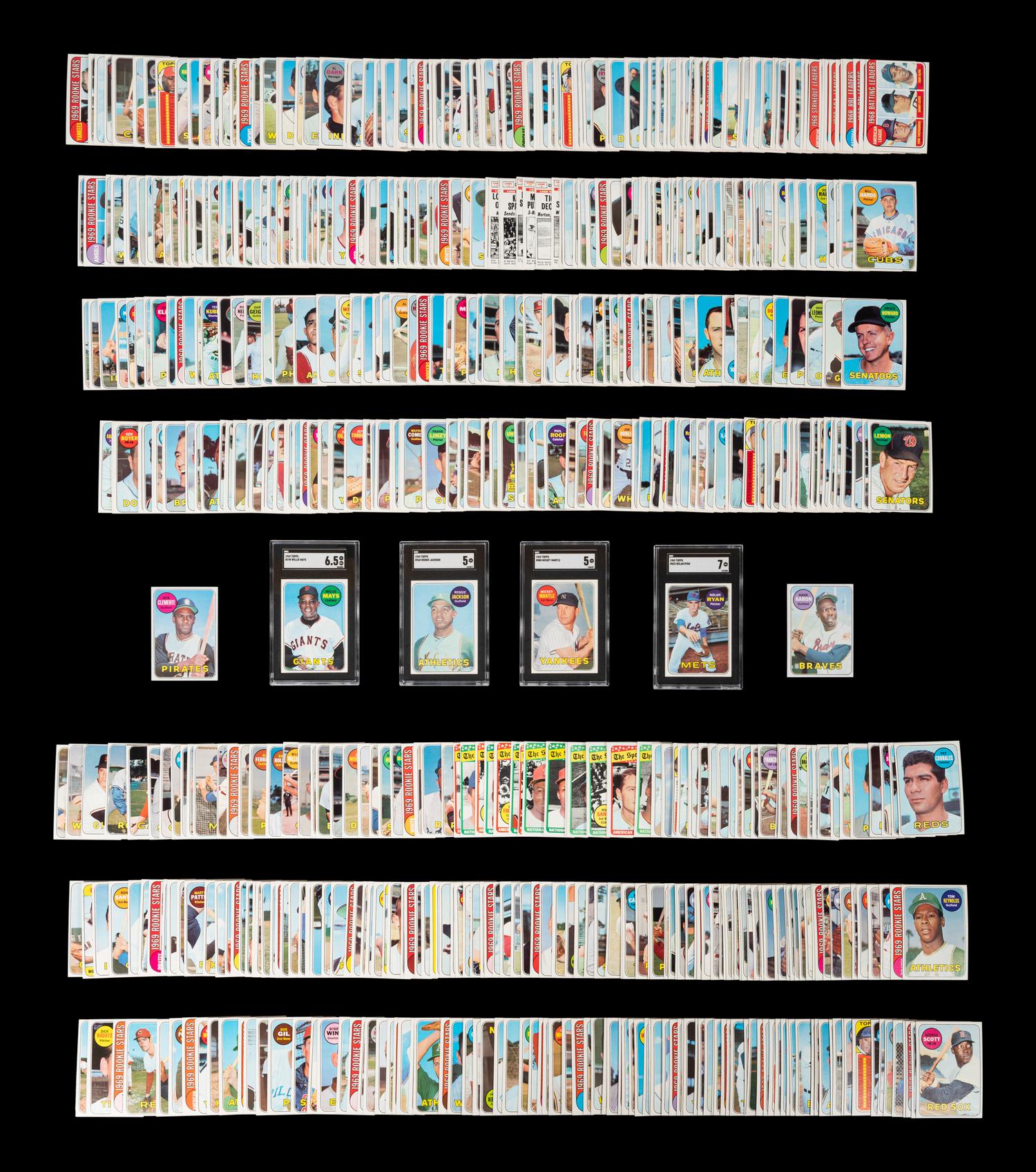 A Complete Set of 1969 Topps Baseball Cards (664/664),