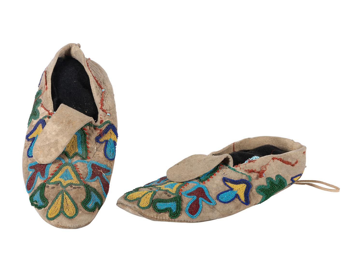 Apsáalooke [Crow] Beaded Hide Moccasins
