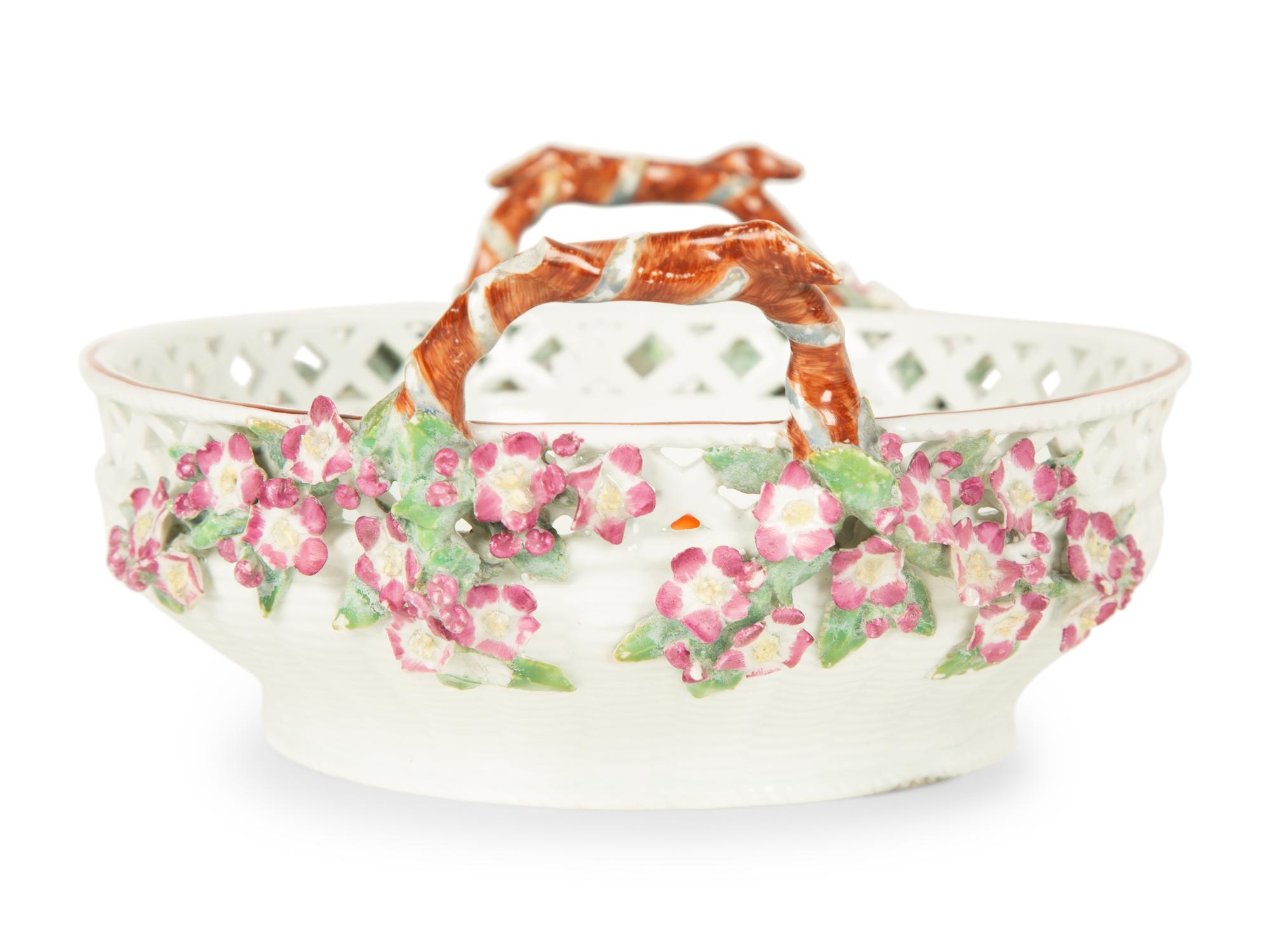 Three Chelsea Porcelain Articles — 18TH CENTURY