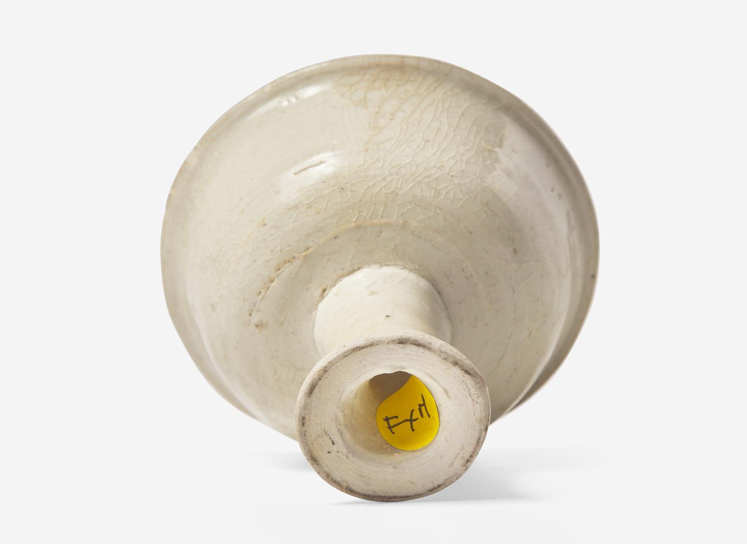 Five Assorted Chinese Ceramic Items