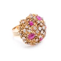 YELLOW GOLD, RUBY AND DIAMOND BOMBE RING