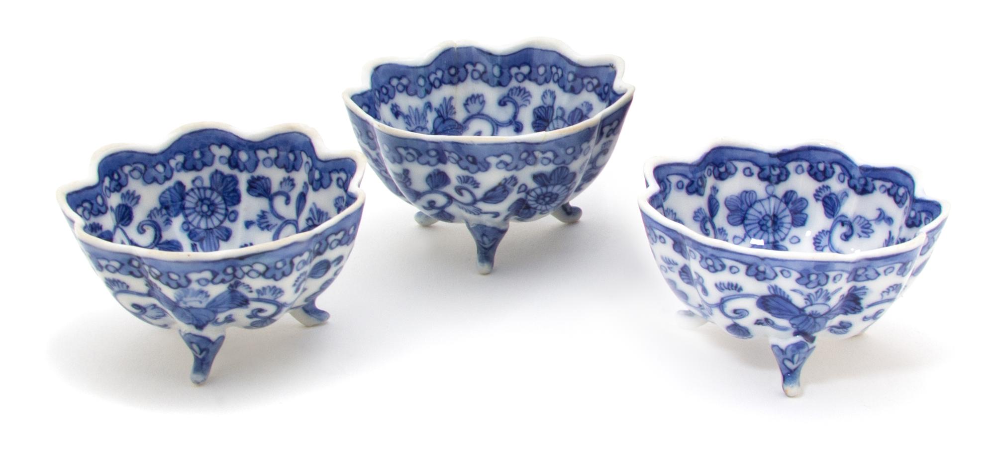 A Group of Three Blue and White Porcelain Footed Cups Height 1 5/8 inches. — 19TH CENTURY