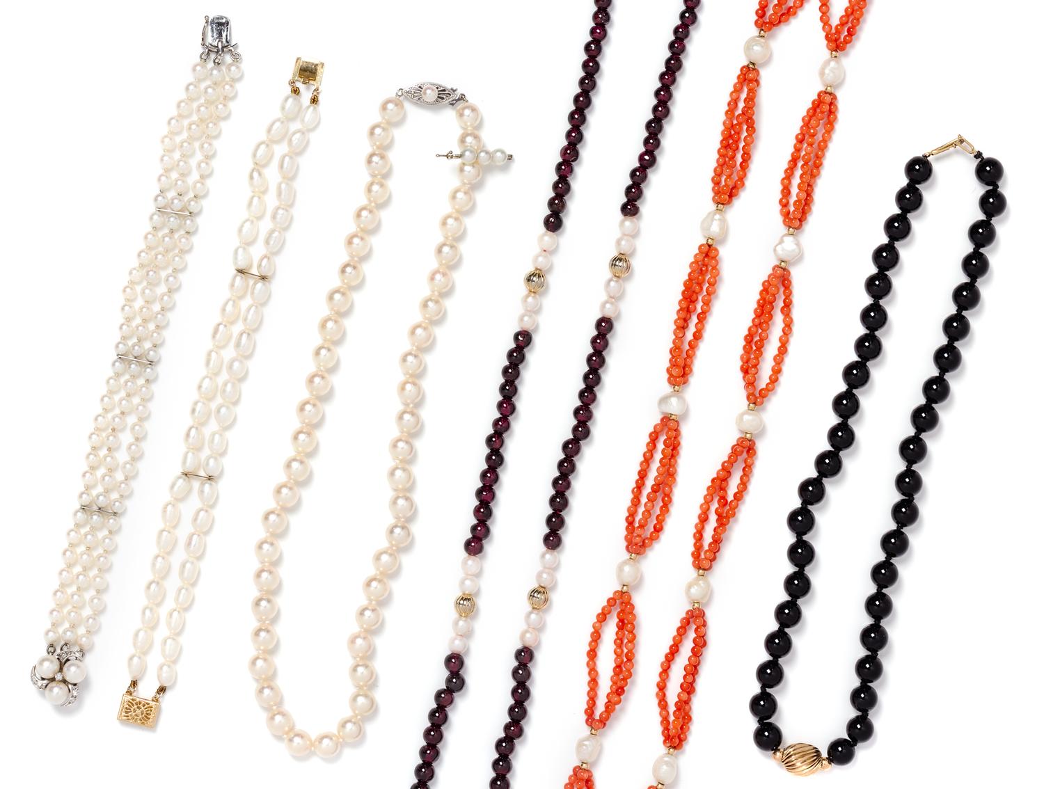 A Collection of 14 Karat Yellow Gold, Cultured Pearl, Coral Bead Onyx and Garnet Bead Jewelry,