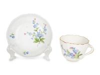 Eleven Meissen Porcelain Teacups and Saucers — PRIMARILY 20TH CENTURY
