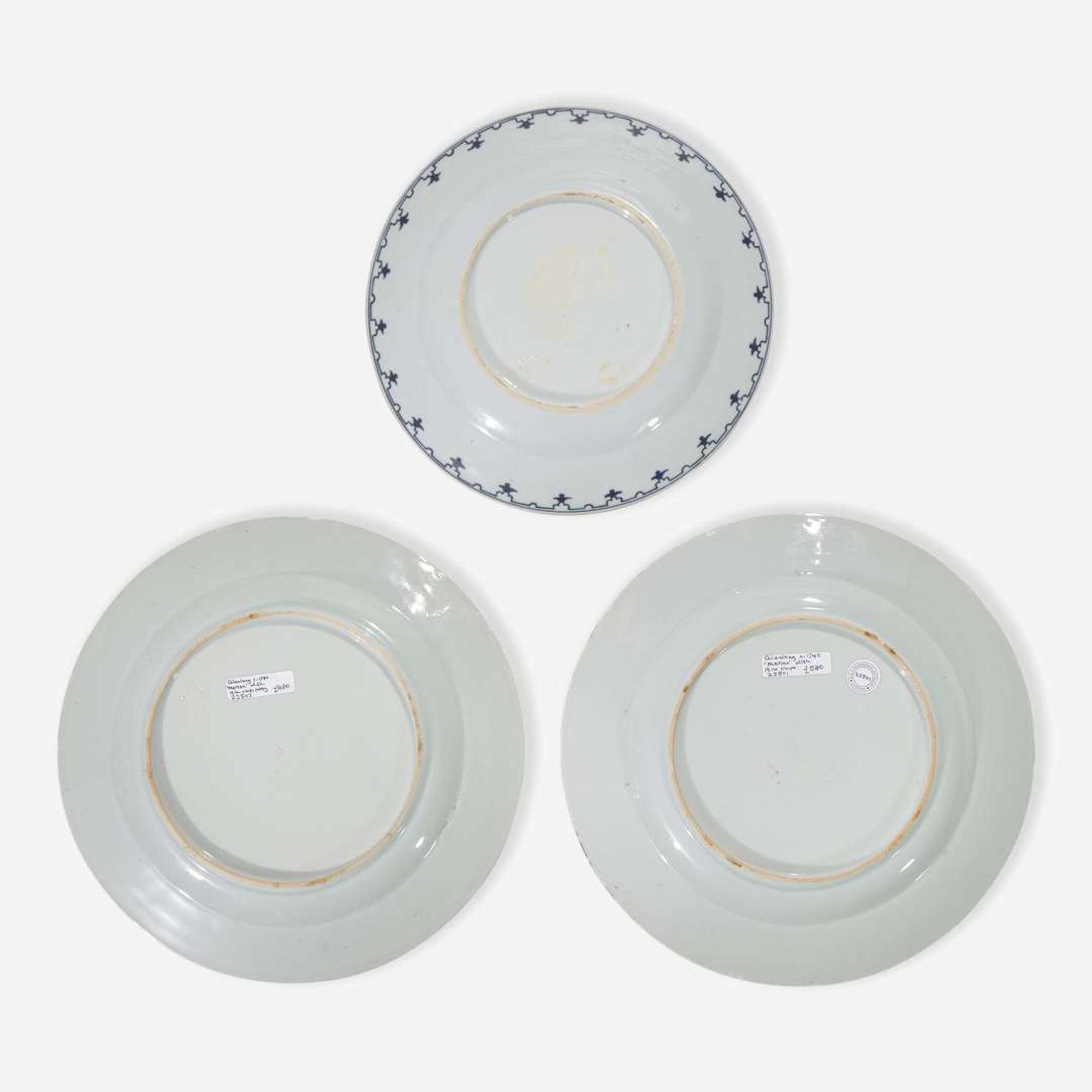 Three Chinese export porcelain blue and white dishes 青花瓷三件 Qianlong period ? ??