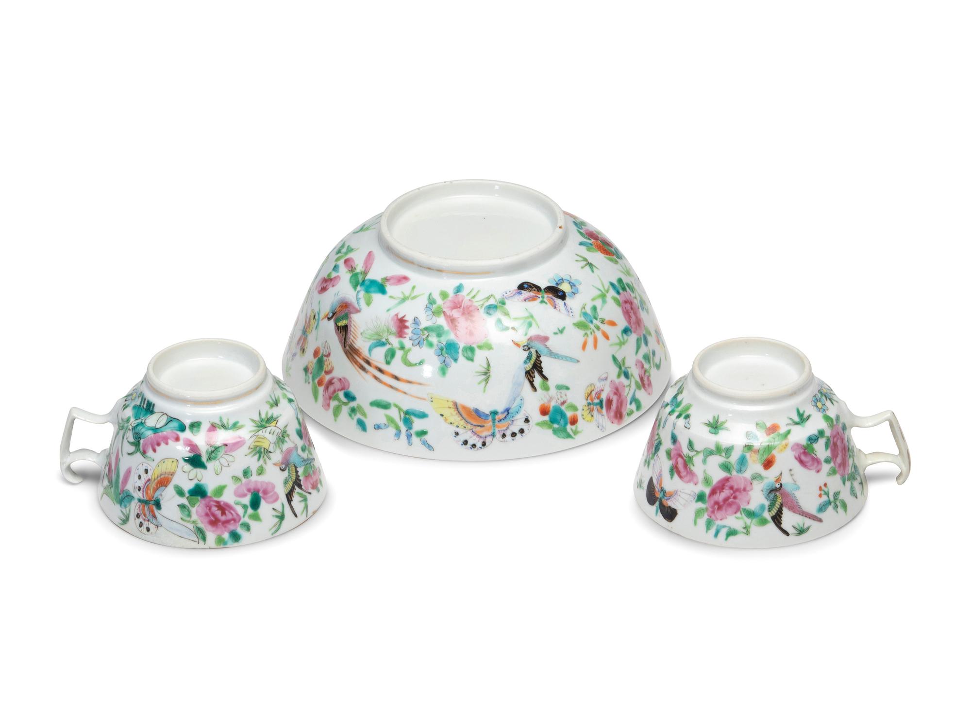 Nine Chinese Export Porcelain Famille Rose and Rose Medallion Articles