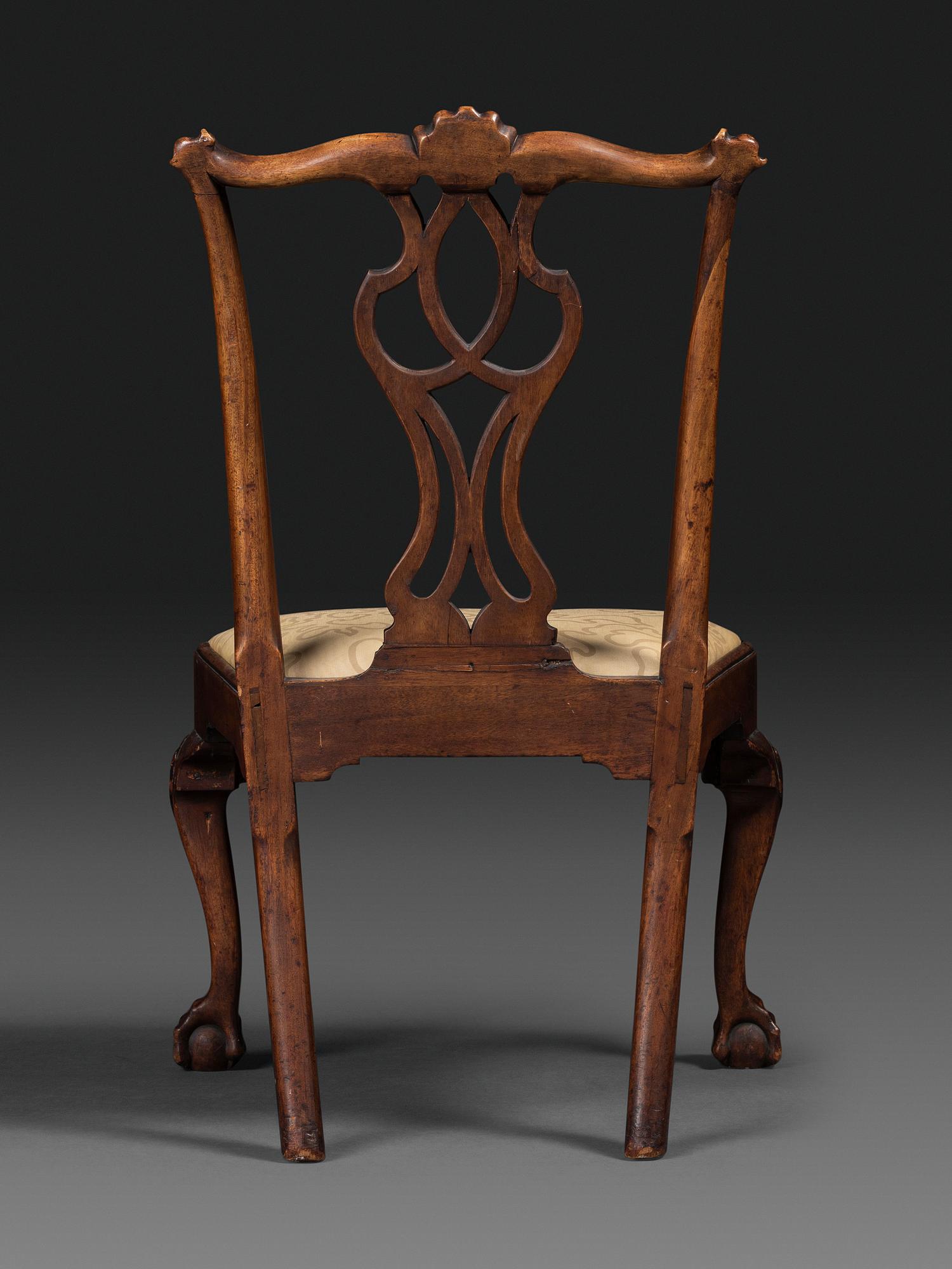 A Chippendale Shell Carved Walnut Claw-and-Ball Foot Side Chair
