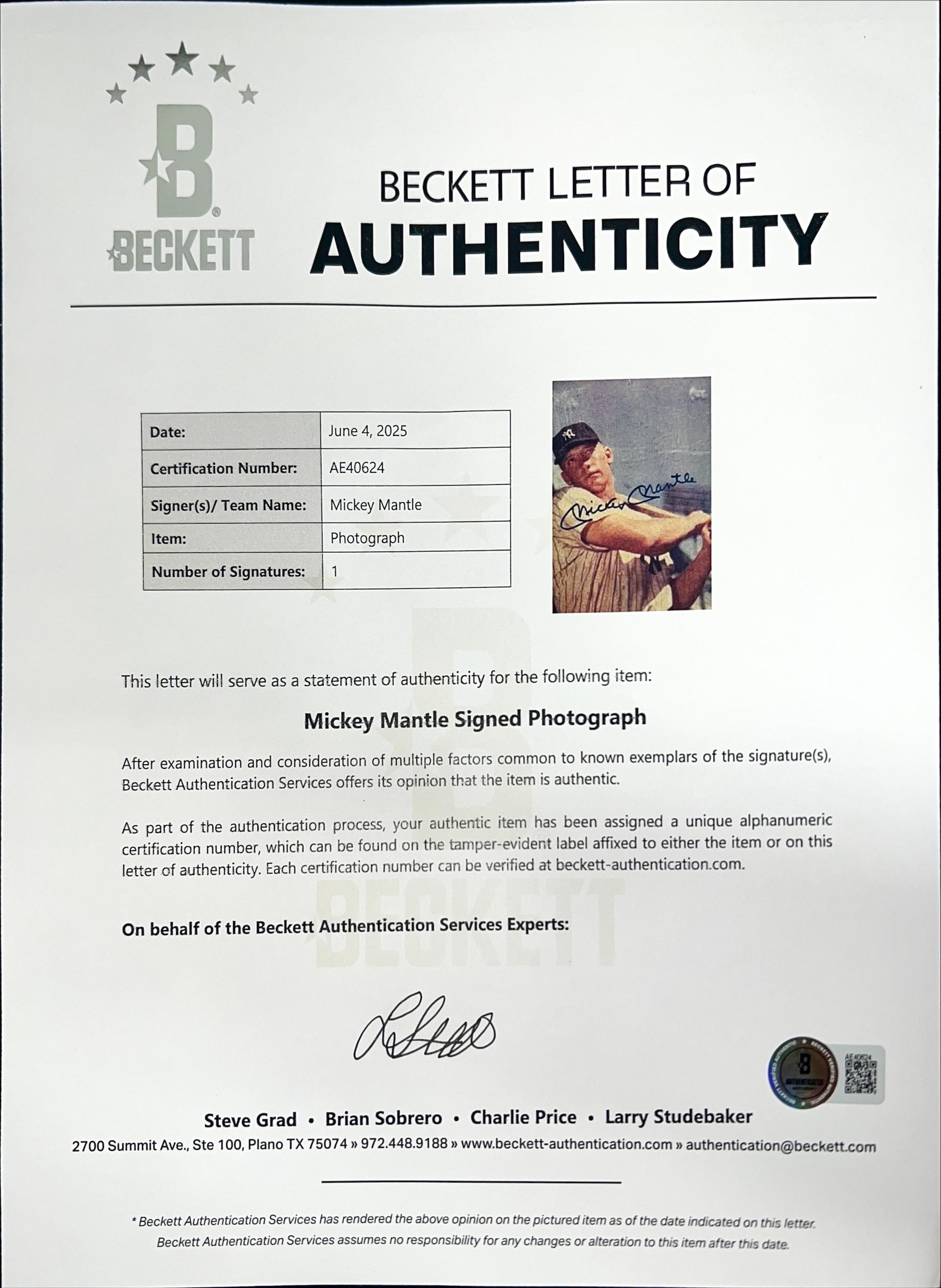 A Mickey Mantle Signed Autograph Photo (Beckett Authentication Services)
