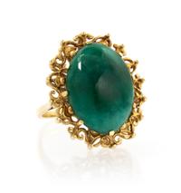 A Yellow Gold and Jade Ring, 6.10 dwts.