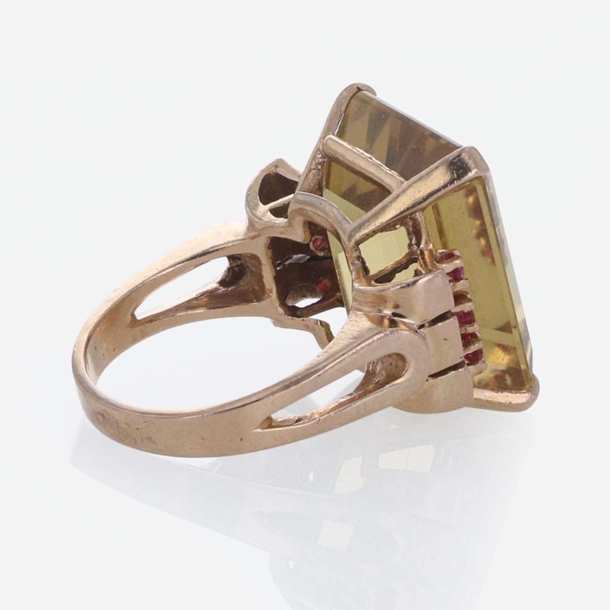 A Retro Citrine and Ruby Ring