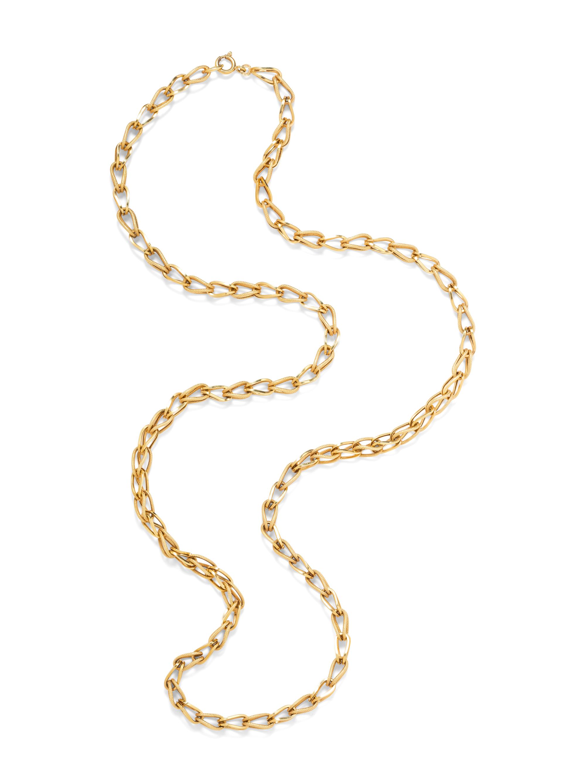 A 14 Karat Yellow Gold Longchain Necklace, UNOAERRE,