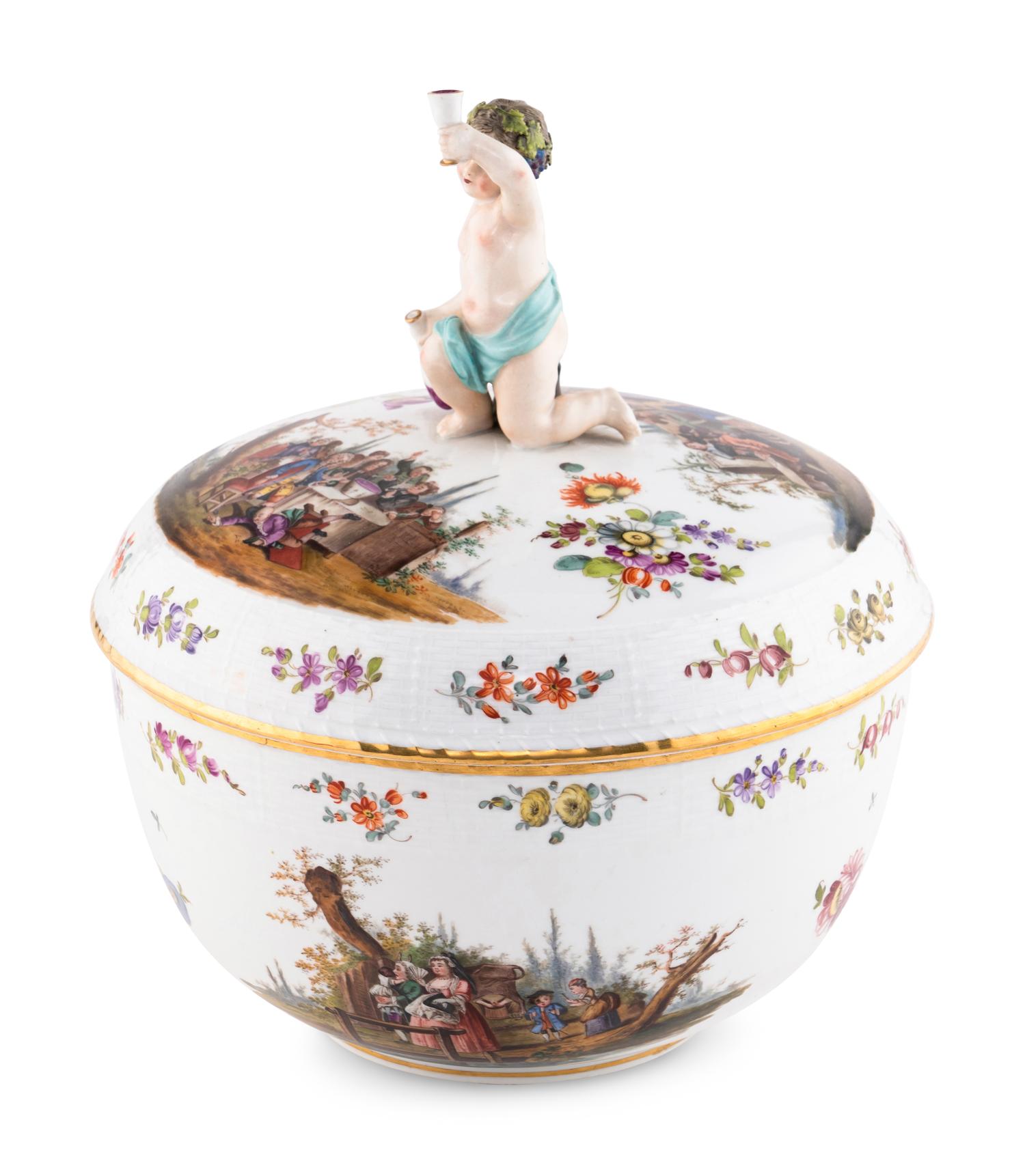 A Berlin (K.P.M.) Porcelain Covered Tureen