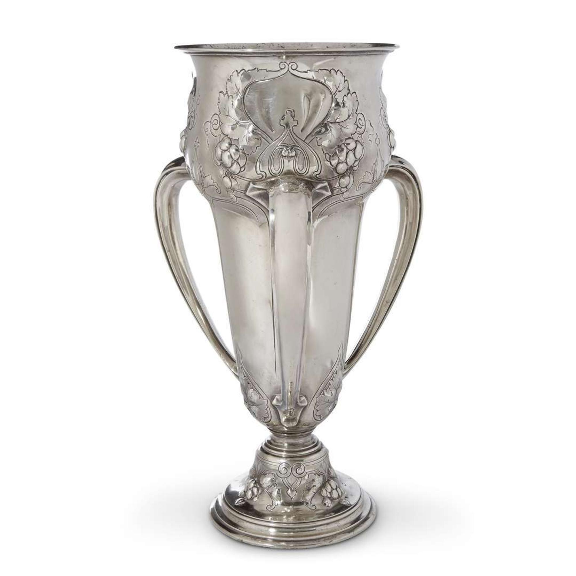 An American sterling silver Art Nouveau three-handled presentation cup reed & barton, taunton, massachusetts, circa 1900