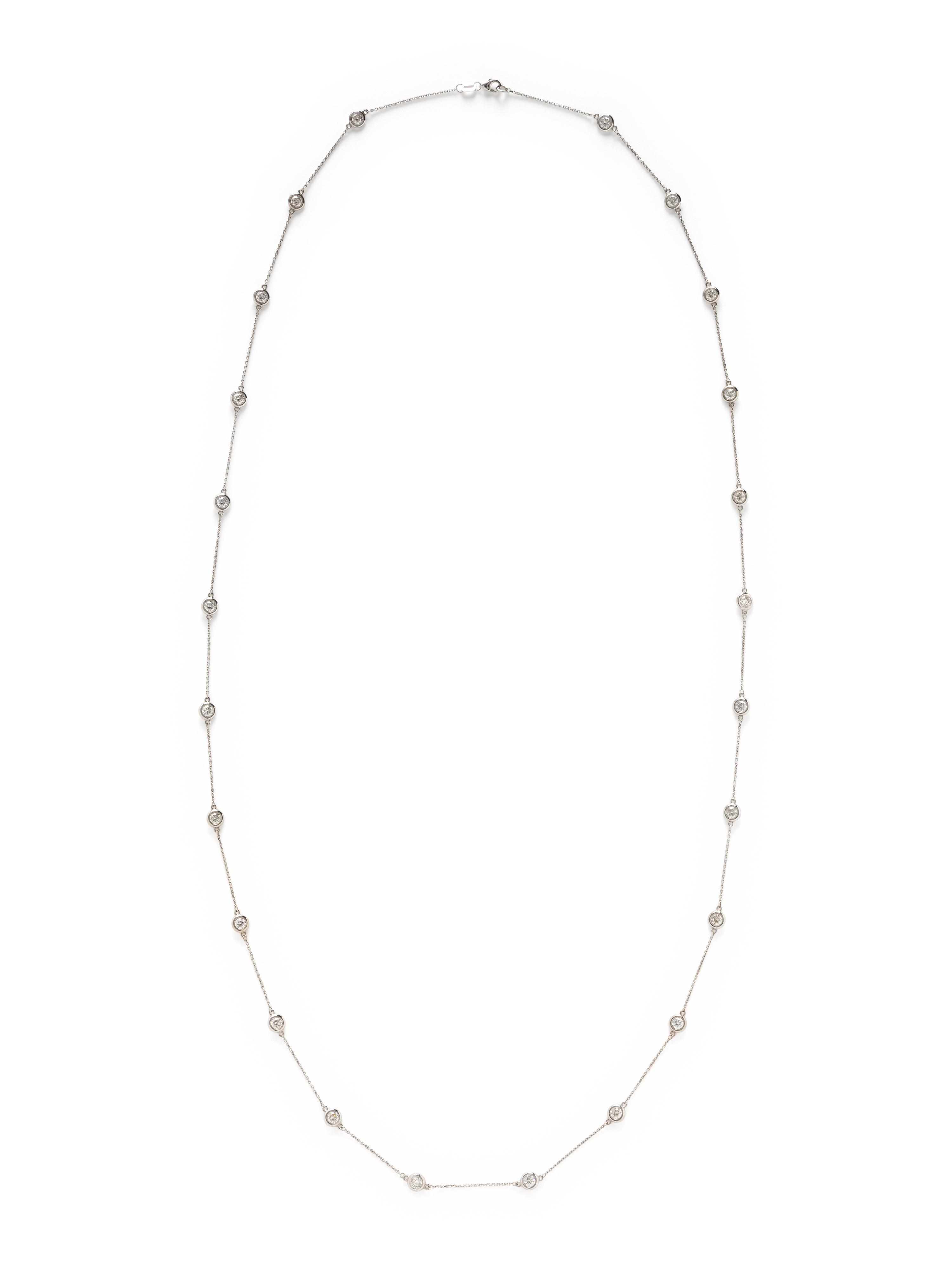 GOLD AND DIAMOND STATION NECKLACE