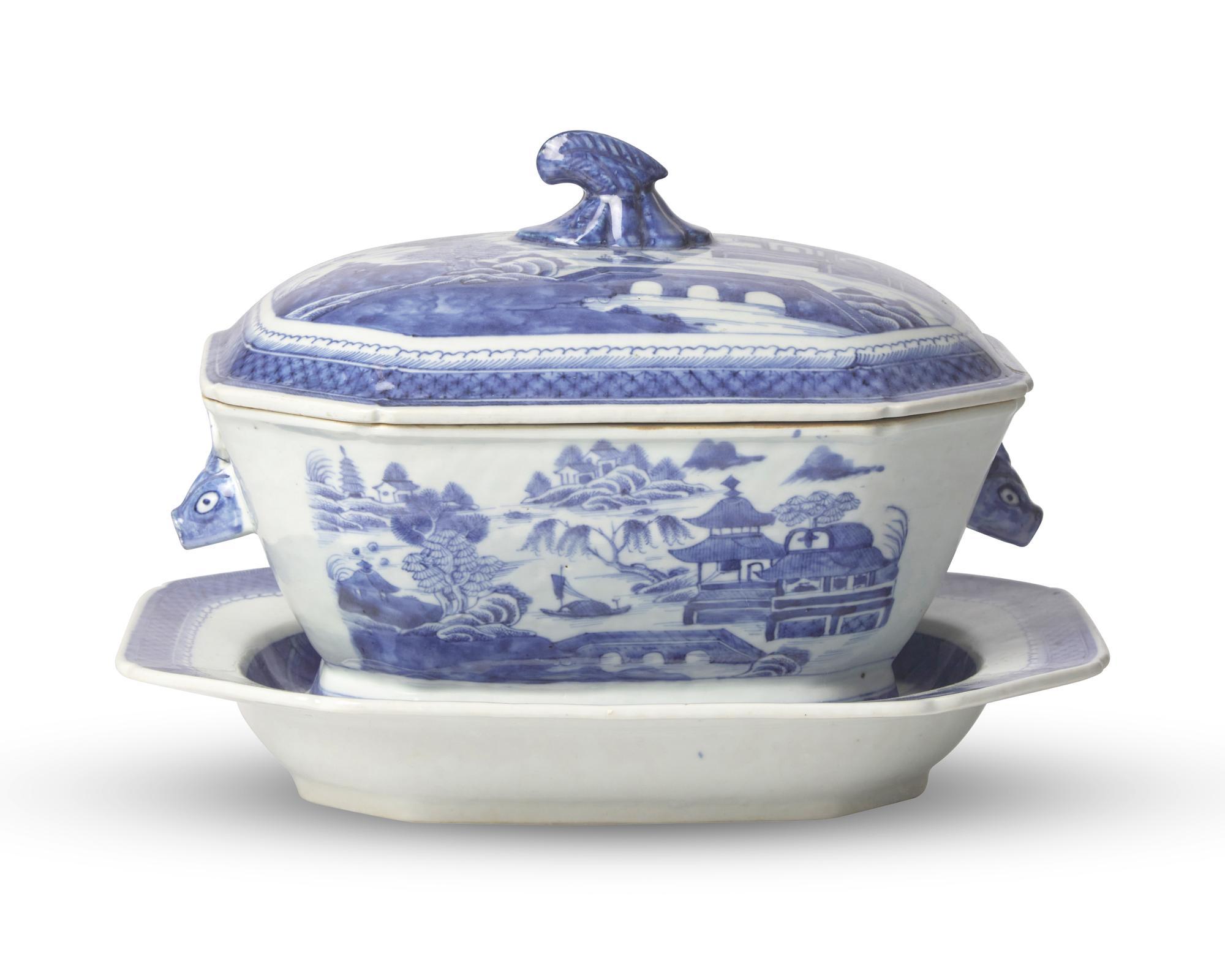 A Canton Export Porcelain Tureen and Tray