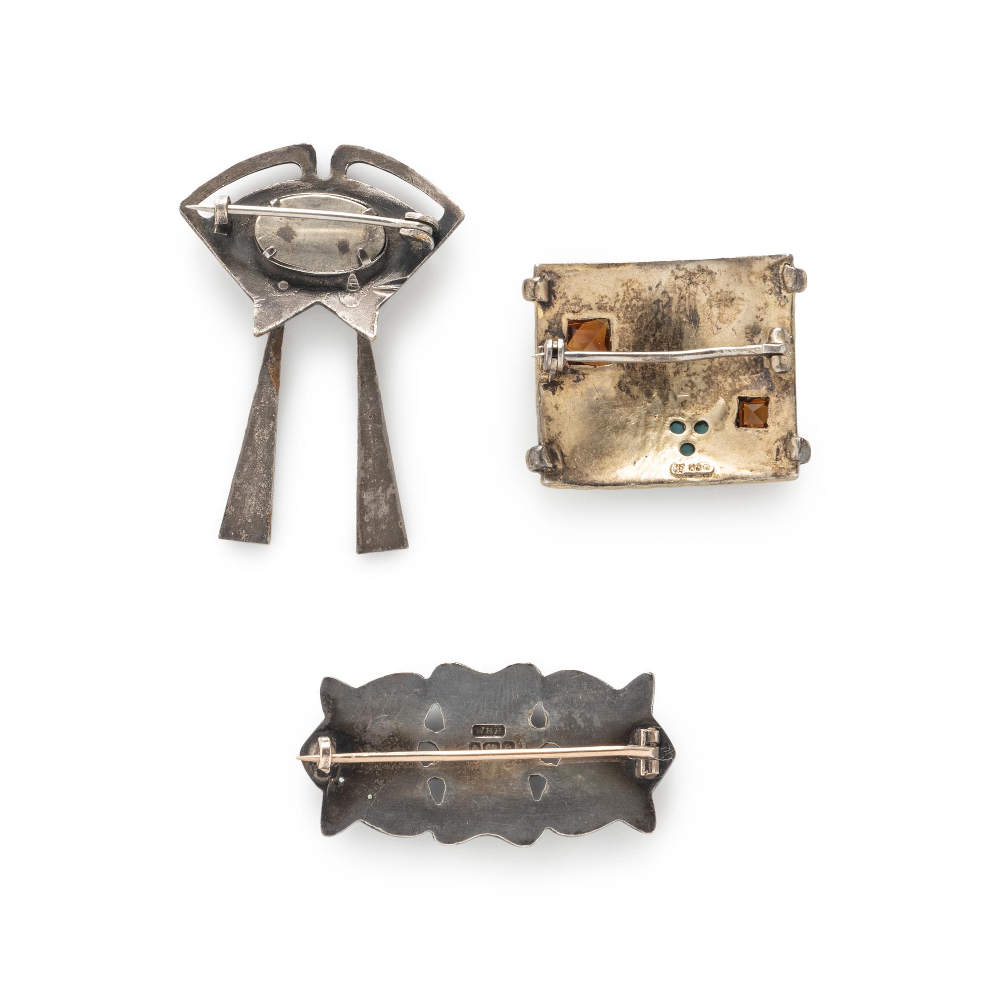COLLECTION OF EARLY 20TH CENTURY BROOCHES