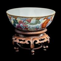 A Chinese Famille Rose Porcelain 'Fu Lion' Bowl, Tongzhi Period 清同治 粉彩戯獅圖碗
