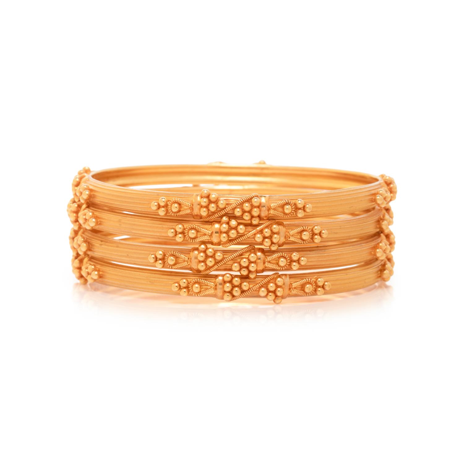 HIGH KARAT GOLD BANGLE BRACELET SET