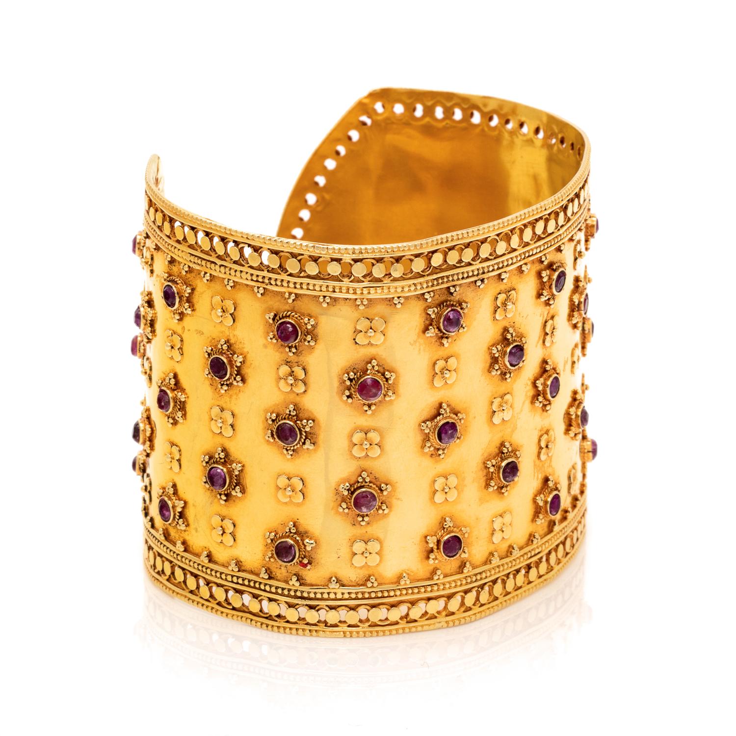 YELLOW GOLD AND RUBY CUFF BRACELET