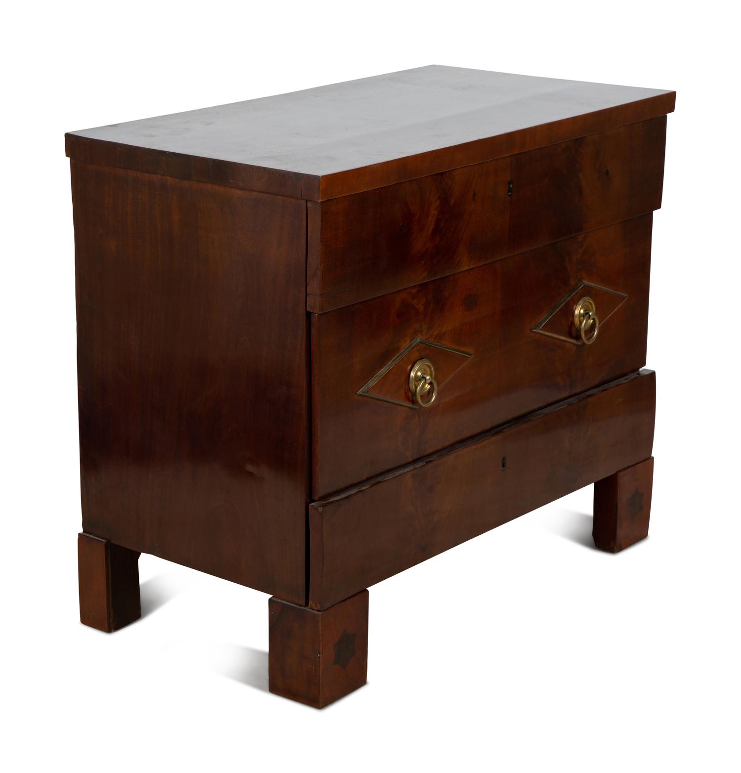 A Continental Neoclassical Mahogany Commode — 19TH CENTURY