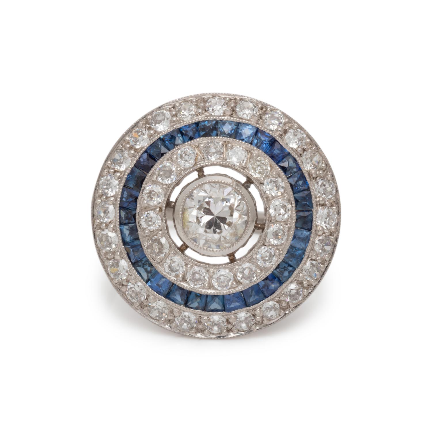 DIAMOND AND SAPPHIRE RING