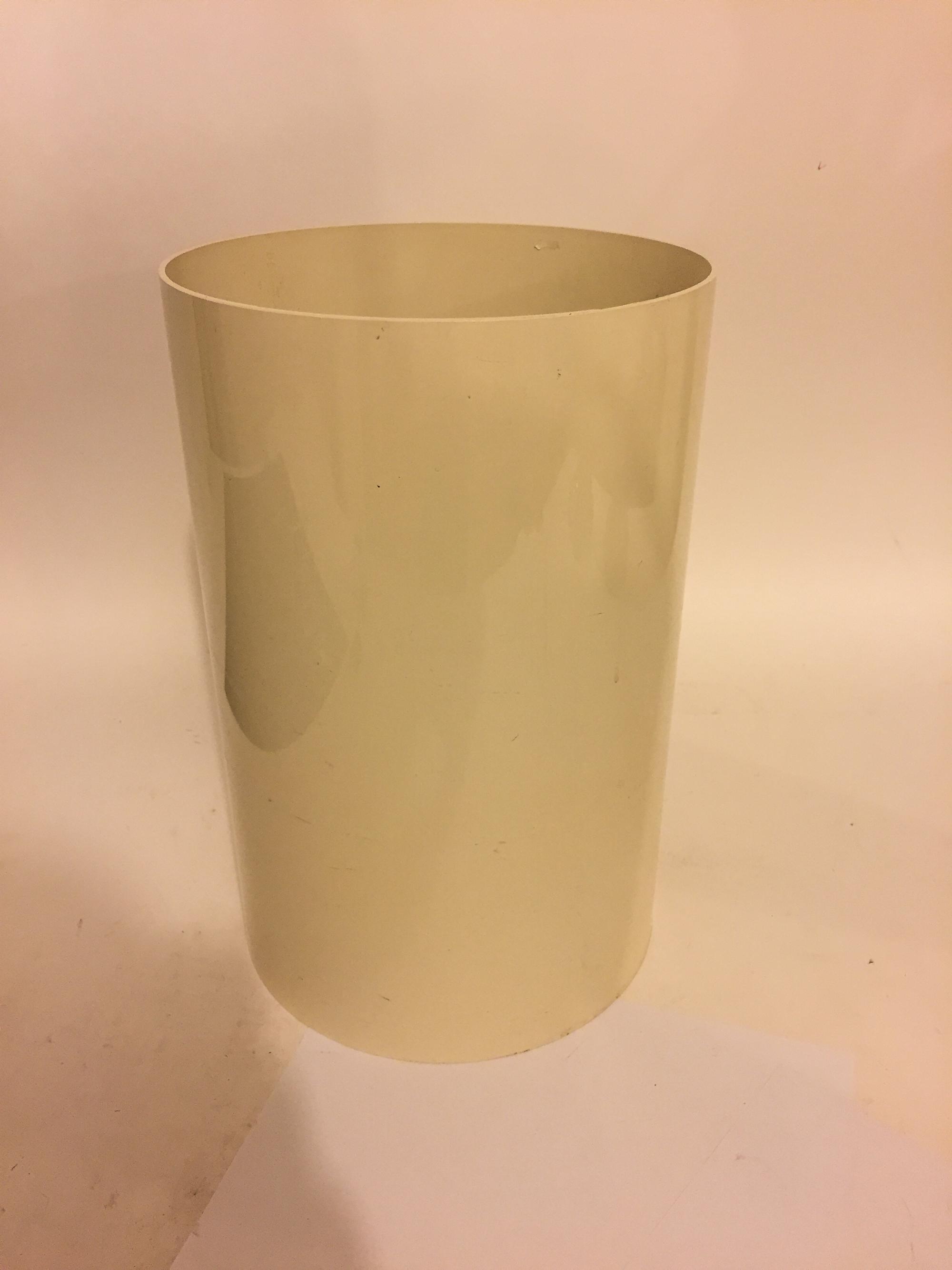 A.G. Colombini for Kartell Molded Plastic Wastebasket Height 15 inches.