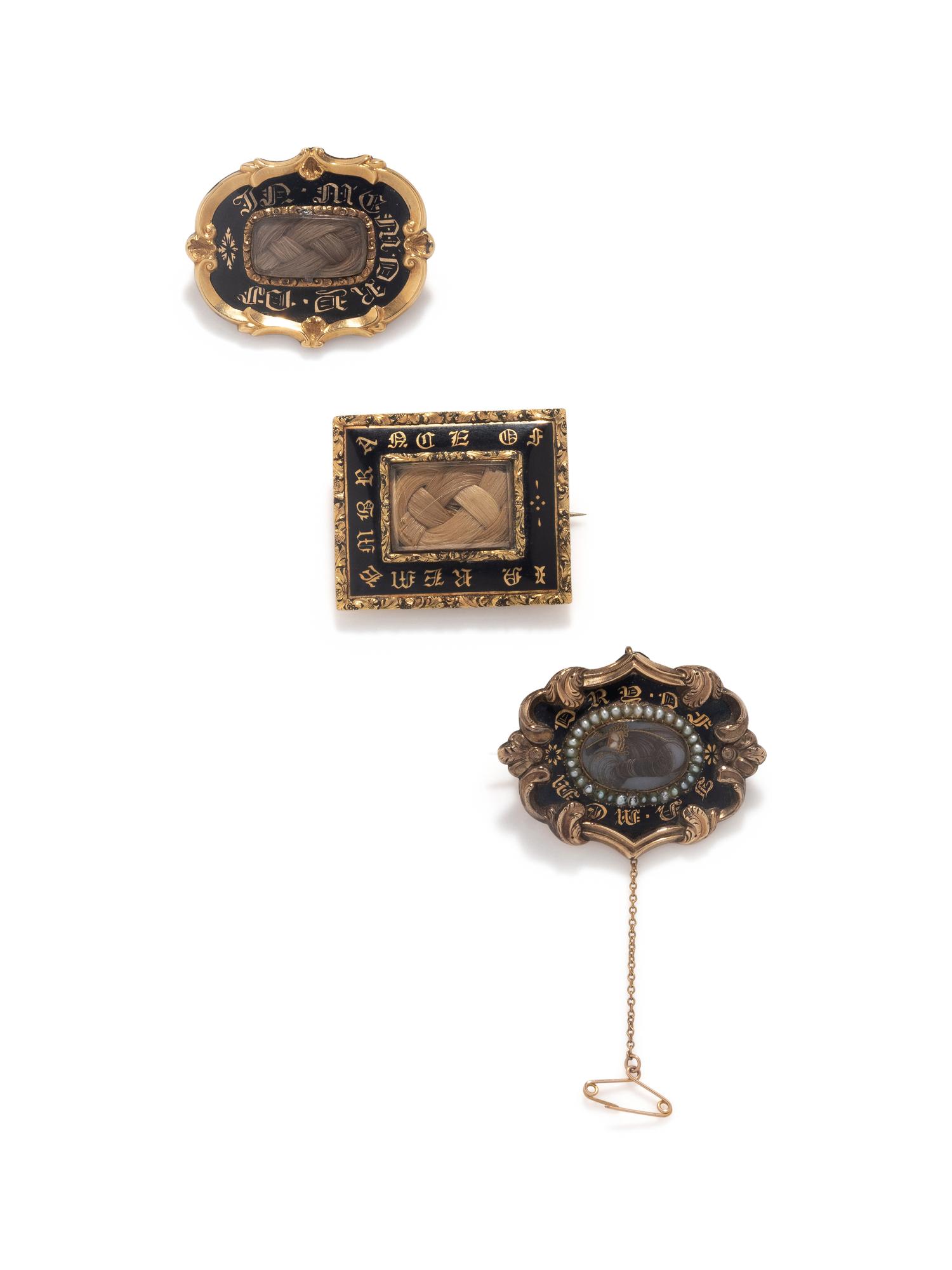 VICTORIAN, COLLECTION OF MOURNING BROOCHES