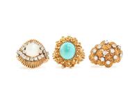 COLLECTION OF YELLOW GOLD AND GEMSTONE RINGS