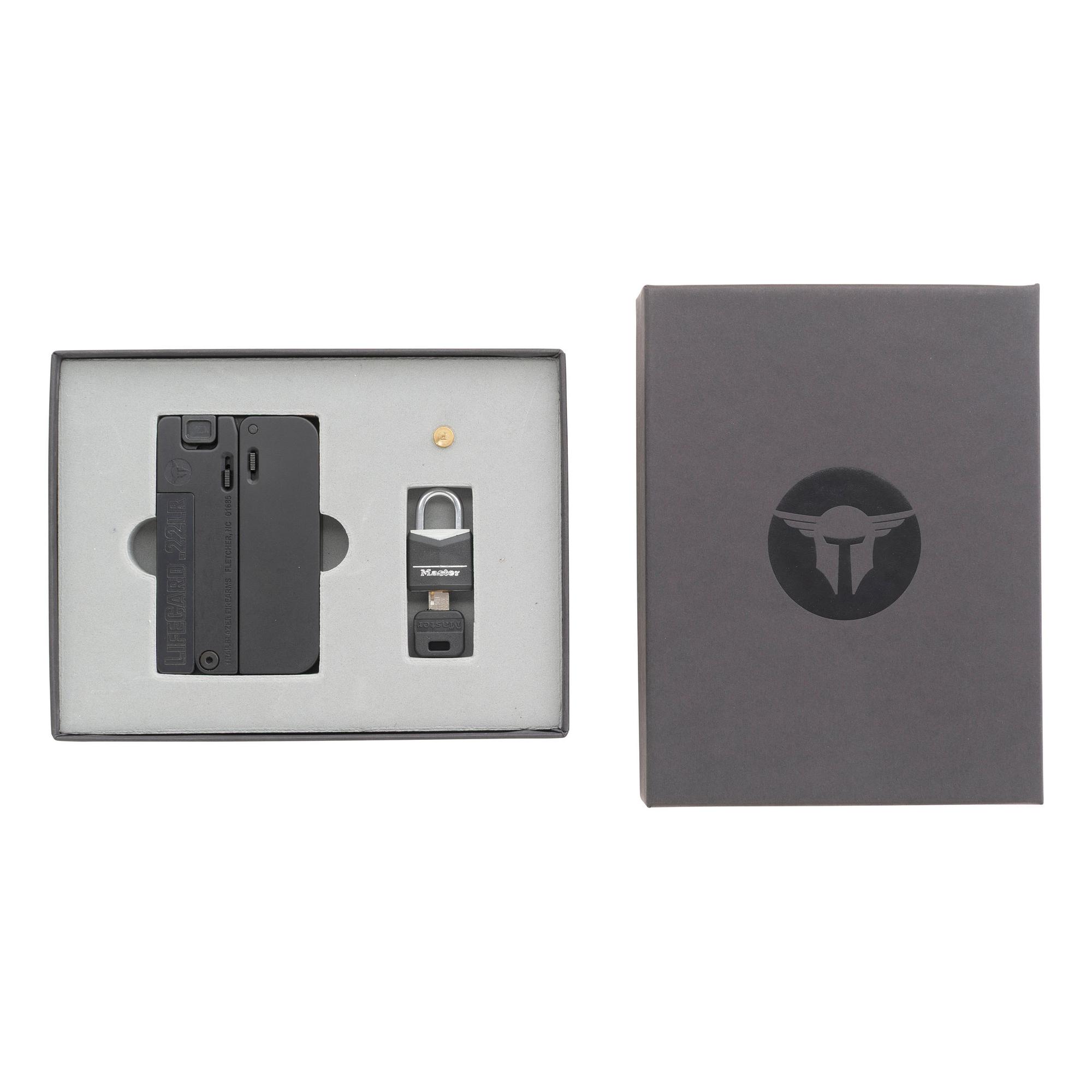 *Trailblazer Lifecard .22 Pistol in Box with Accessories