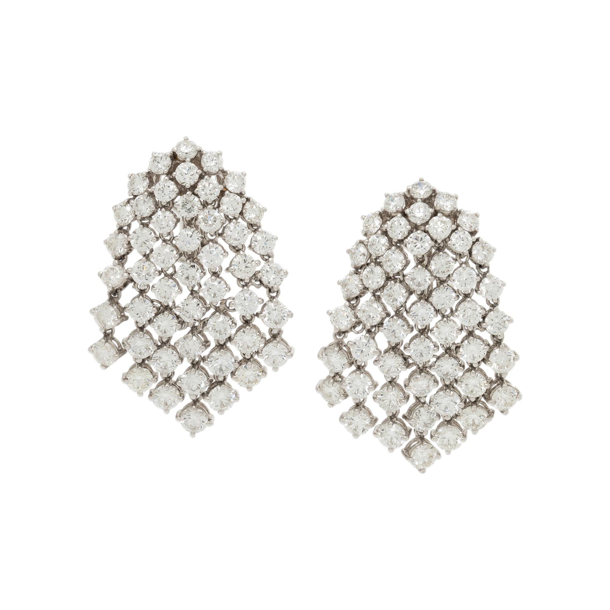 ARTICULATED DIAMOND EARRINGS