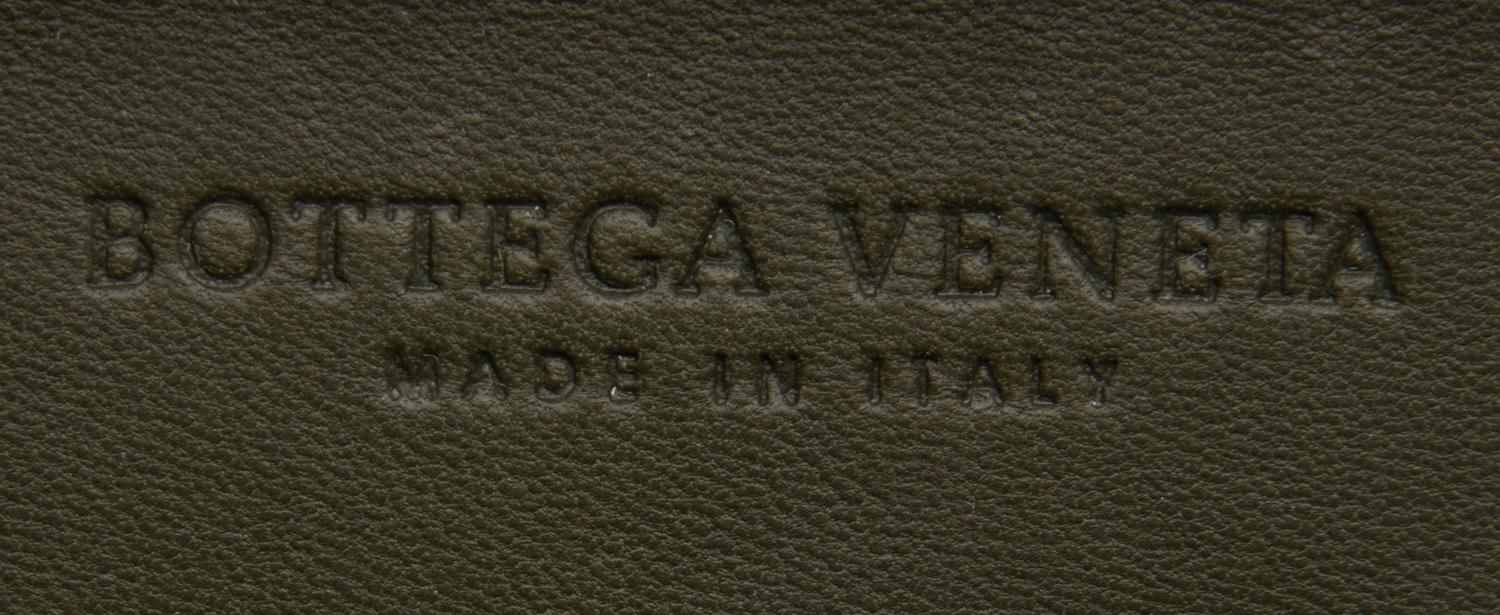 BOTTEGA VENETA, OLIVE GREEN BUCKLED KNOT CLUTCH